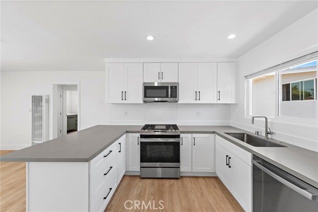 Detail Gallery Image 11 of 19 For 322 W Avenida Palizada #B,  San Clemente,  CA 92672 - 1 Beds | 1 Baths