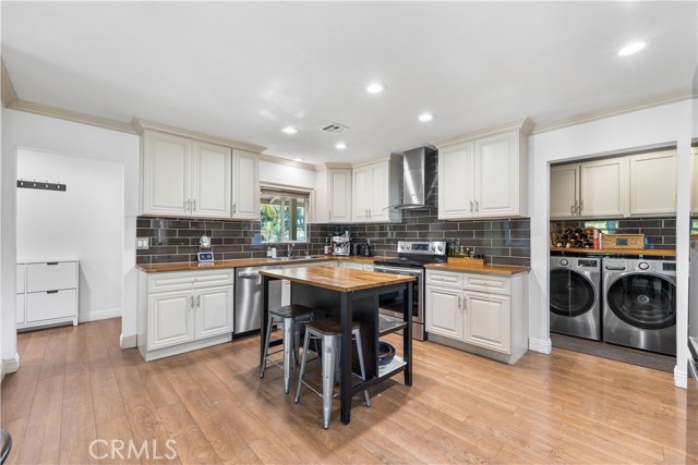 Detail Gallery Image 17 of 41 For 13521 Fonseca Ave, La Mirada,  CA 90638 - 4 Beds | 3 Baths