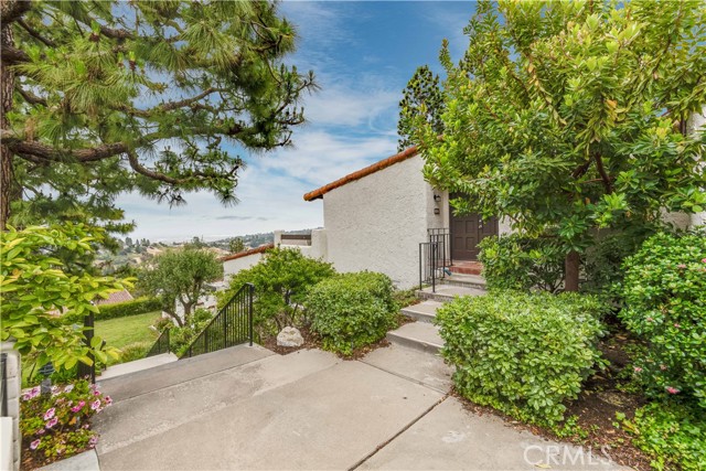 33 Cypress Way, Rolling Hills Estates, California 90274, 3 Bedrooms Bedrooms, ,2 BathroomsBathrooms,Residential,Sold,Cypress,PV23075846