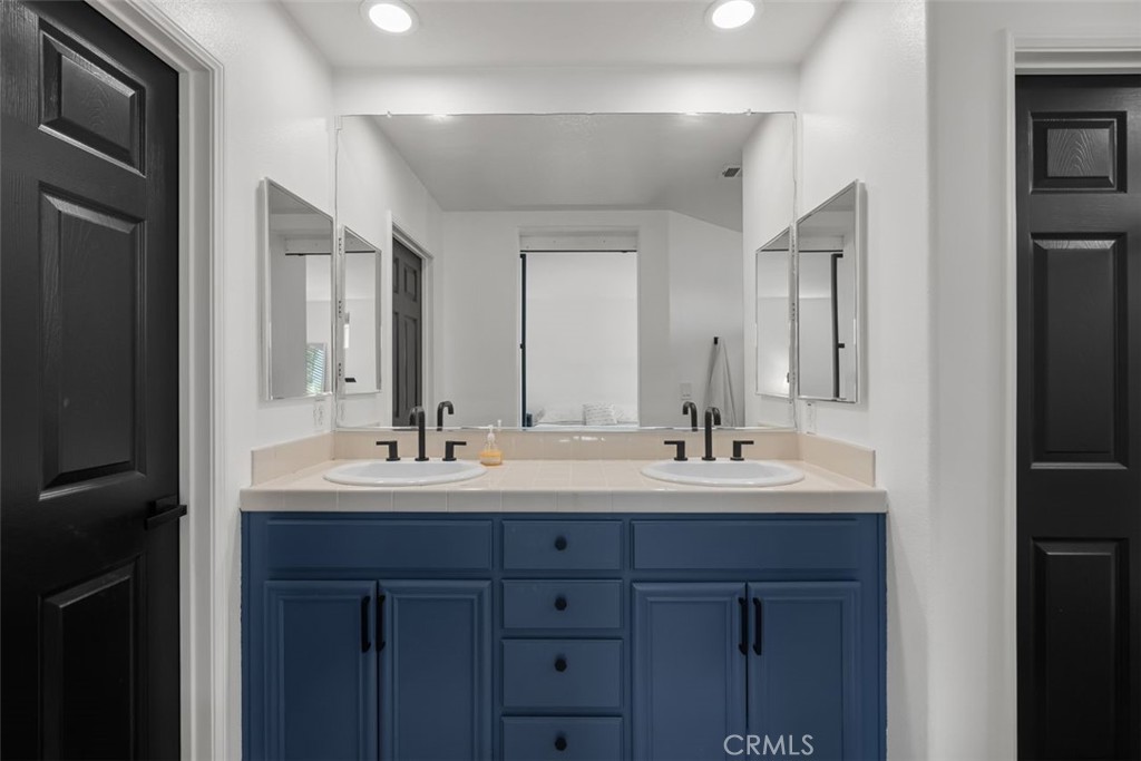 MLS #DW25236329 image #17