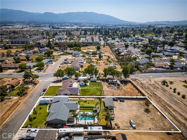 Detail Gallery Image 43 of 48 For 2399 Three Bar Ln, Norco,  CA 92860 - 3 Beds | 2 Baths