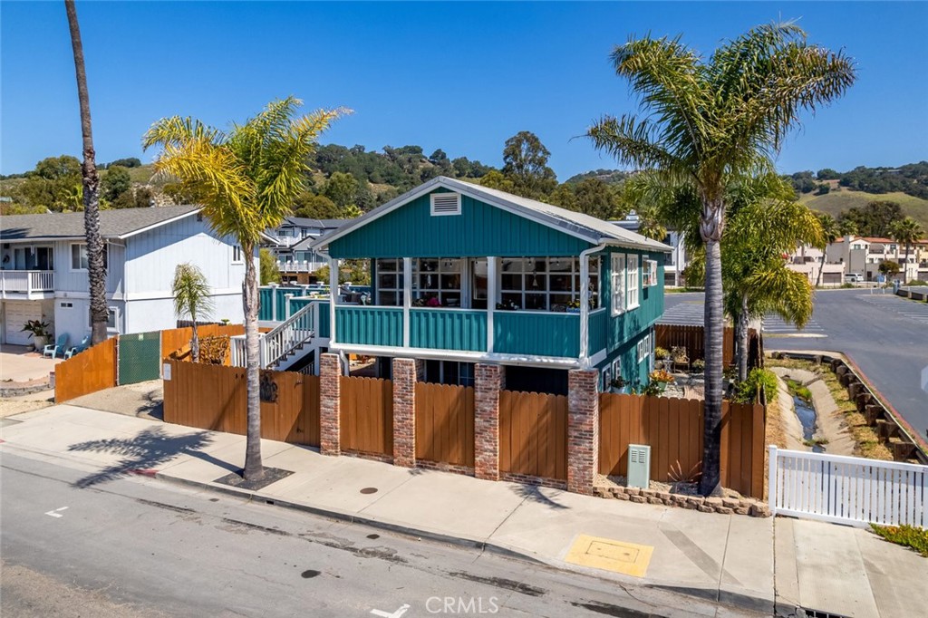 502 1st Street