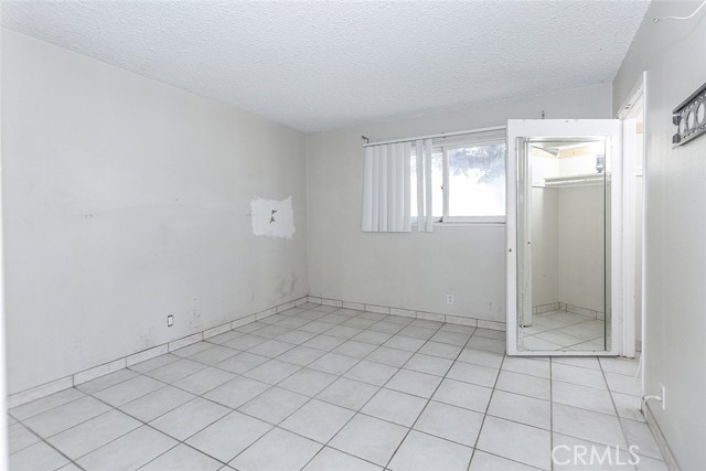 Detail Gallery Image 23 of 37 For 11523 Vanport Ave, Sylmar,  CA 91342 - 3 Beds | 2 Baths