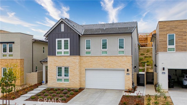 Detail Gallery Image 2 of 74 For 27526 Elderberry Dr, Valencia,  CA 91381 - 5 Beds | 5/1 Baths