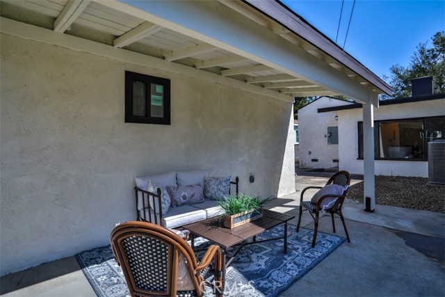 Detail Gallery Image 36 of 52 For 5851 Riverton Ave, North Hollywood,  CA 91601 - 4 Beds | 3 Baths