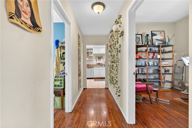 Detail Gallery Image 12 of 47 For 614 N Shelton, Santa Ana,  CA 92703 - 5 Beds | 2 Baths