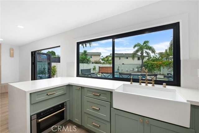 3550 Goldenrod Circle, Seal Beach CA: https://media.crmls.org/medias/a77b30ec-1c94-4238-b94f-ffb6759c9c25.jpg