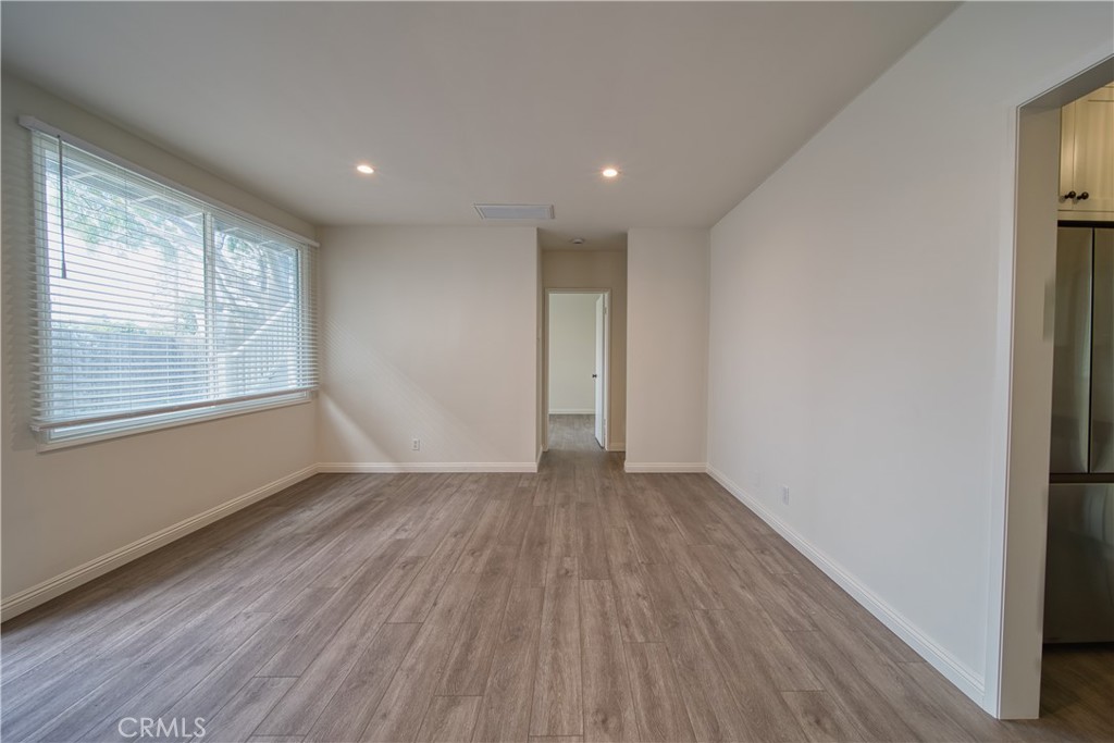 MLS #SB25257803 image #8