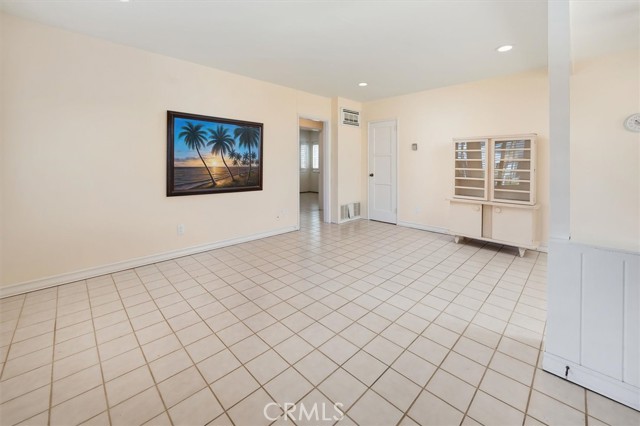 Detail Gallery Image 4 of 29 For 1030 Ilena St, Oxnard,  CA 93030 - 2 Beds | 1 Baths