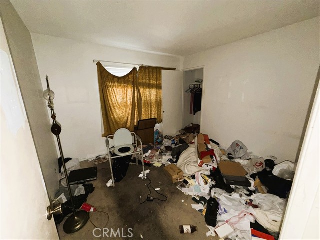 Detail Gallery Image 9 of 11 For 2133 Cochran St, Simi Valley,  CA 93065 - 3 Beds | 2 Baths