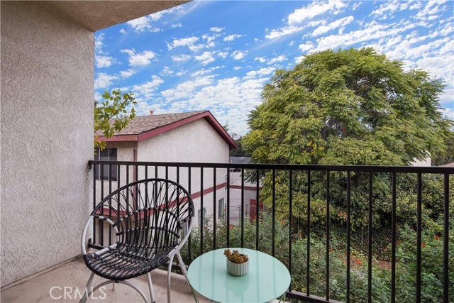 Detail Gallery Image 23 of 40 For 736 N Garfield Ave #107,  Pasadena,  CA 91104 - 3 Beds | 2/1 Baths