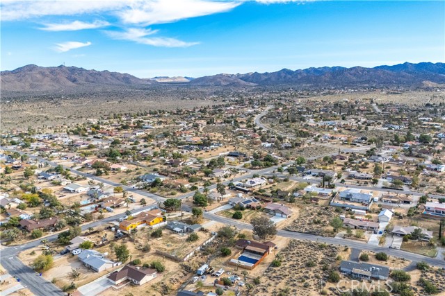 Detail Gallery Image 41 of 47 For 58116 Desert Gold Dr, Yucca Valley,  CA 92284 - 3 Beds | 2 Baths