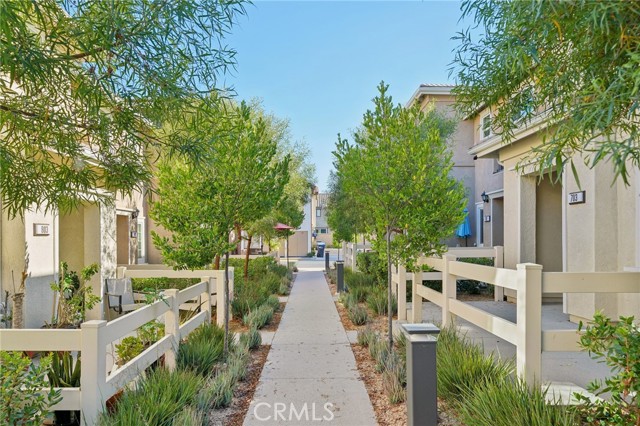 Detail Gallery Image 3 of 31 For 28385 Oriole Way #702,  Murrieta,  CA 92563 - 2 Beds | 2/1 Baths