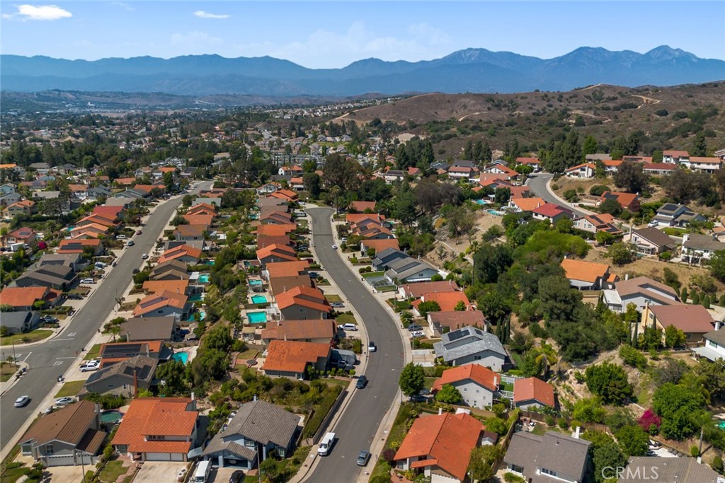 https://media.crmls.org/medias/a77f86ca-2c93-4c4c-ba3c-a639498af6b4.jpg?preset=X-Large