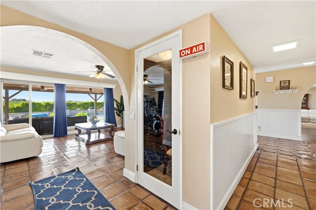 Image 24 of 75 For 74565 22nd Avenue