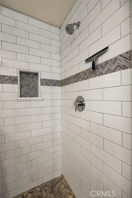 Detail Gallery Image 20 of 58 For 2642 Vineyard Cir, Paso Robles,  CA 93446 - 4 Beds | 2 Baths