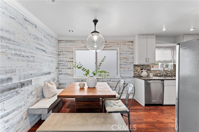 3604 Westwood Boulevard, Los Angeles CA: https://media.crmls.org/medias/a78072c8-c1d2-4546-abdb-859073cf606f.jpg