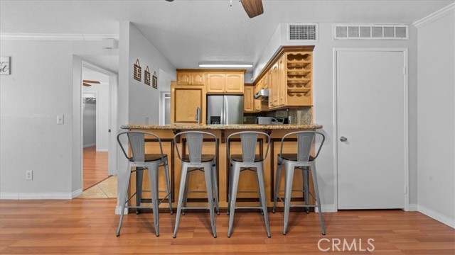 Detail Gallery Image 3 of 20 For 15000 Downey Avenue #135,  Paramount,  CA 90723 - 2 Beds | 1 Baths