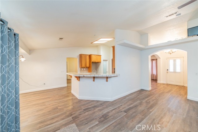 11130 Tenaya Road, Apple Valley CA: https://media.crmls.org/medias/a7811a34-439e-4eb5-b749-5b287c075d92.jpg