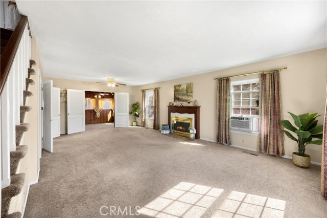 1995 Cadillac Drive, Pomona CA: https://media.crmls.org/medias/a782432b-3515-4235-9acb-7ddb8cb97756.jpg