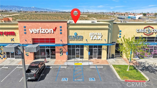 12044 Dunia Road, Victorville CA: https://media.crmls.org/medias/a782b48e-af61-4c10-8bff-46384791f50a.jpg