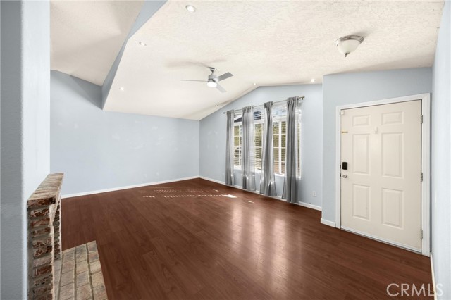 Detail Gallery Image 38 of 52 For 13554 2nd Ave, Victorville,  CA 92395 - 4 Beds | 2 Baths