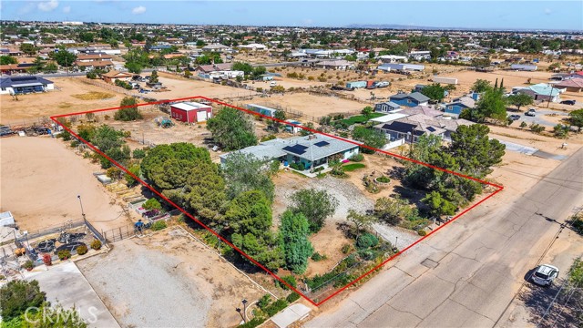11392 Hawthorne Avenue, Hesperia CA: https://media.crmls.org/medias/a782ebde-0b46-4b1e-a4bd-124e00e3db39.jpg