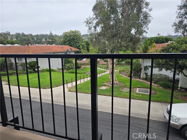 Detail Gallery Image 8 of 10 For 3246 San Amadeo #D,  Laguna Woods,  CA 92637 - 2 Beds | 2 Baths
