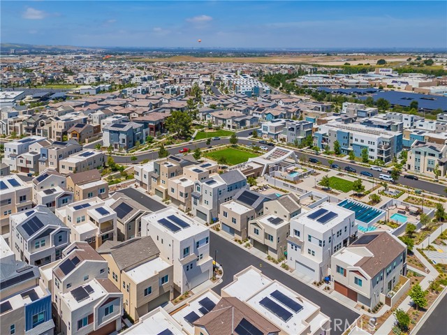 251 Tank, Irvine CA: https://media.crmls.org/medias/a7839014-4246-4e53-a8a7-e511313039a6.jpg