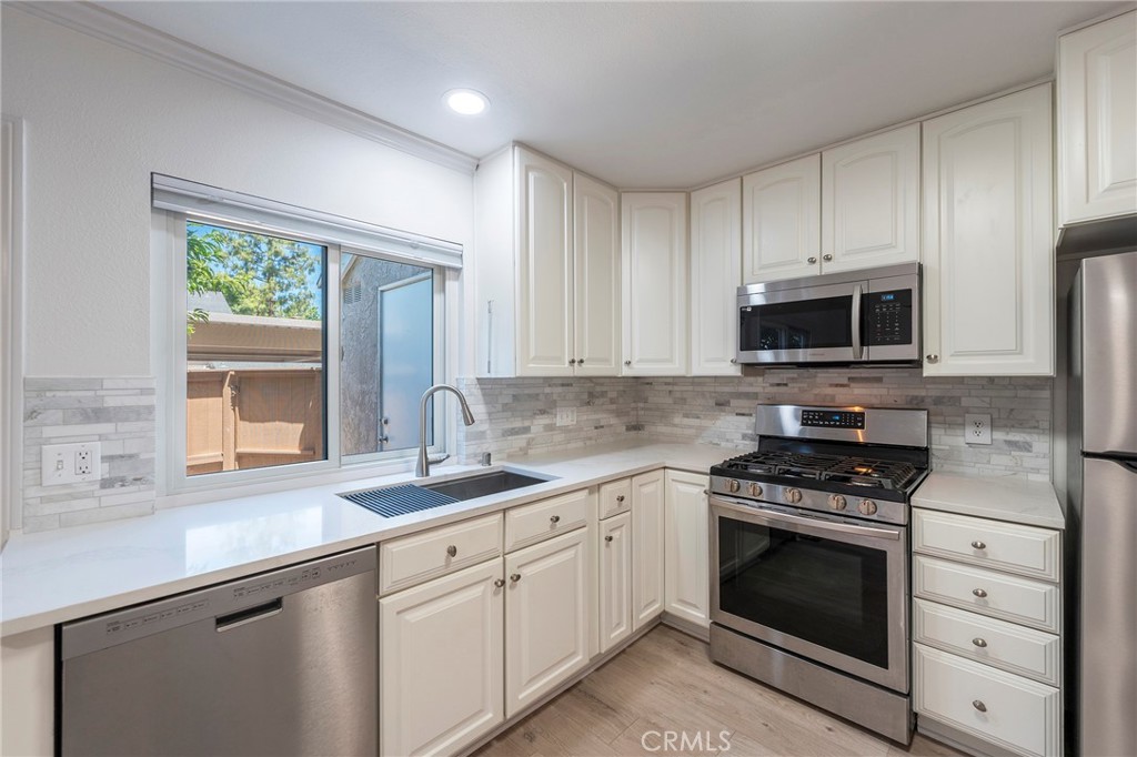 23 Alderwood #5
