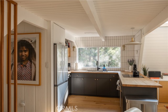 Detail Gallery Image 18 of 48 For 399 Rainier Rd, Lake Arrowhead,  CA 92352 - 3 Beds | 3 Baths