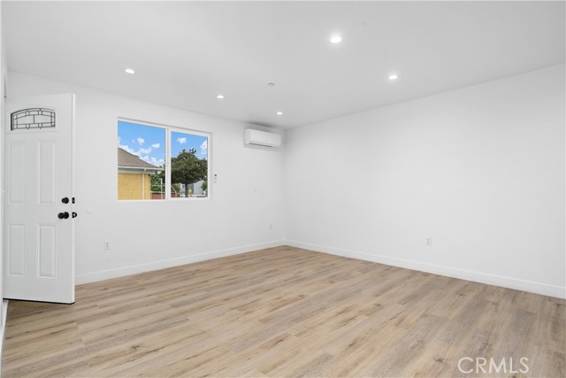 Detail Gallery Image 25 of 48 For 759 E 25th, Los Angeles,  CA 90011 - – Beds | – Baths