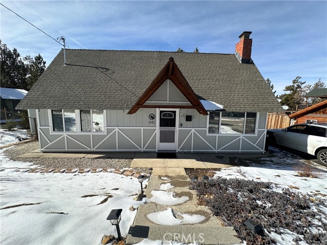 642 Villa Grove Ave, Big Bear City, CA 92314