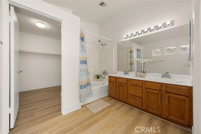 Detail Gallery Image 20 of 27 For 4906 Shadow Stone Dr, Bakersfield,  CA 93313 - 4 Beds | 2 Baths