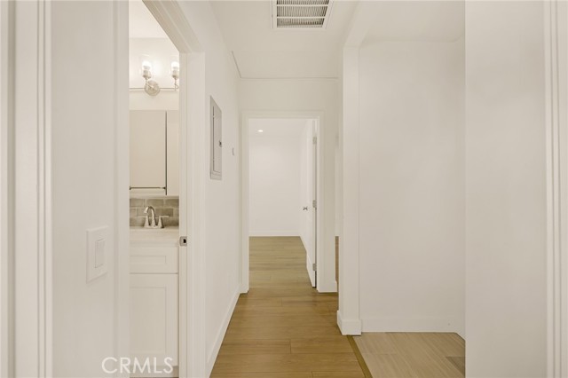 8144 Louise Avenue, Northridge CA: https://media.crmls.org/medias/a78653a2-1bf9-4aed-afdc-744bdf016867.jpg