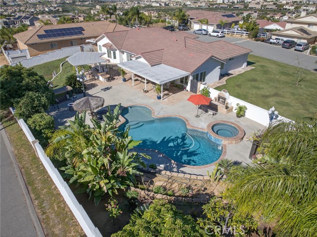 Detail Gallery Image 37 of 64 For 14029 Dove Canyon Dr, Riverside,  CA 92503 - 3 Beds | 2/1 Baths