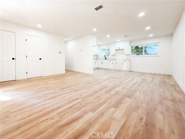 Detail Gallery Image 4 of 28 For 1444 N Pennsylvania, San Bernardino,  CA 92411 - 5 Beds | 3 Baths