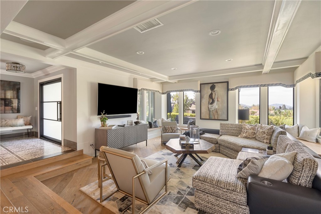 MLS #OC26143536 image #5