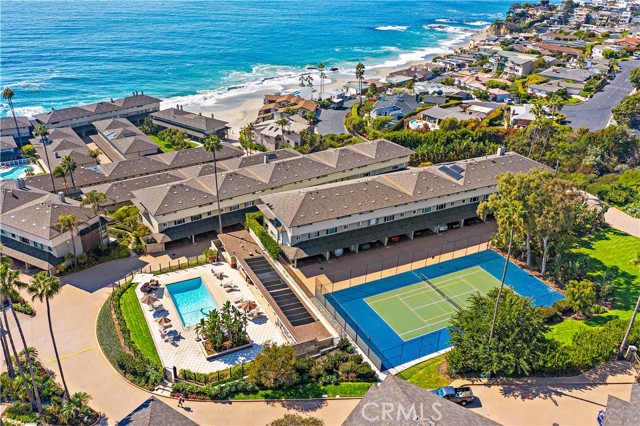 Detail Gallery Image 25 of 59 For 102 Blue Lagoon, Laguna Beach,  CA 92651 - 3 Beds | 3 Baths