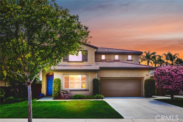 Detail Gallery Image 1 of 46 For 1418 Black Hawk Ct, Redlands,  CA 92374 - 4 Beds | 2/1 Baths