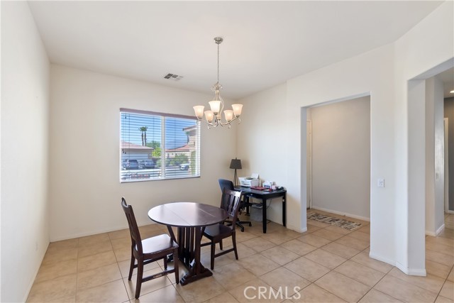 Detail Gallery Image 9 of 23 For 65028 Rolling Hills Dr, Desert Hot Springs,  CA 92240 - 3 Beds | 2 Baths
