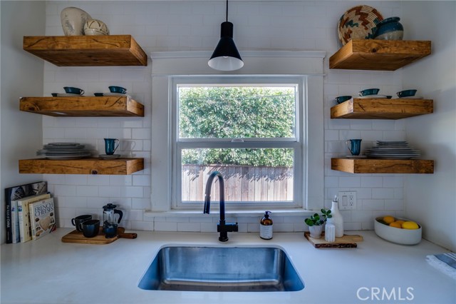 3716 & 3714 Rosemead Avenue, Los Angeles CA: https://media.crmls.org/medias/a78a6dad-89a3-42d5-bad6-eac67c1cfce8.jpg