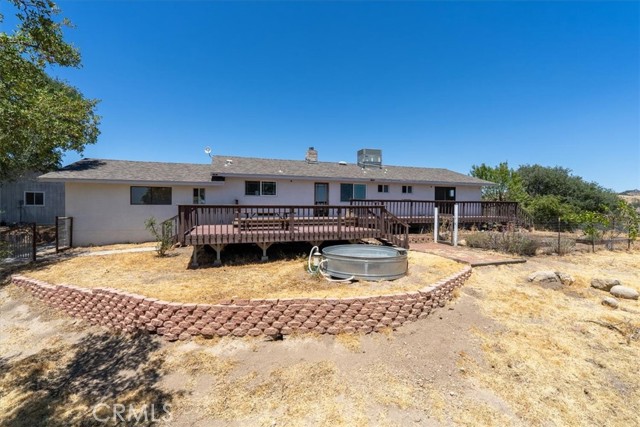 75463 Ranchita Avenue, San Miguel CA: https://media.crmls.org/medias/a78a8038-9d3a-47ee-a12e-71969c87a12d.jpg