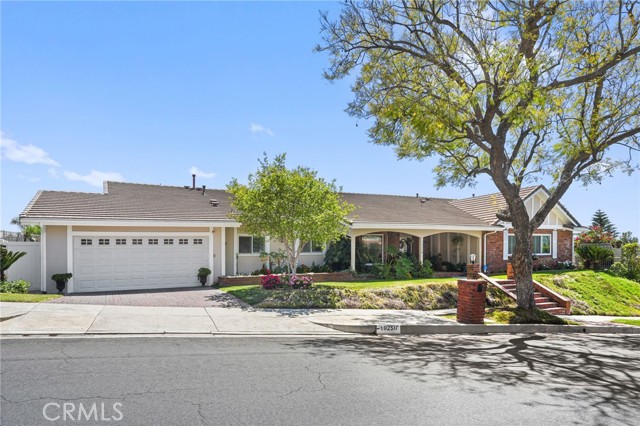 19250 Clymer Street, Porter Ranch CA: https://media.crmls.org/medias/a78b3012-7a7b-4fcb-a642-2fd815a34a15.jpg