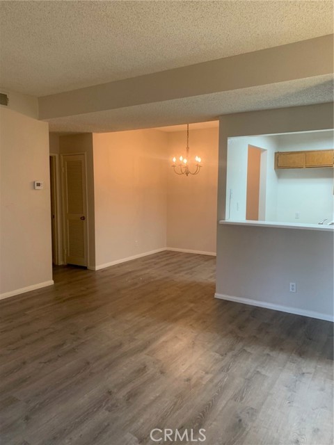 Detail Gallery Image 7 of 12 For 23839 Del Monte Dr #89,  Valencia,  CA 91355 - 1 Beds | 1 Baths