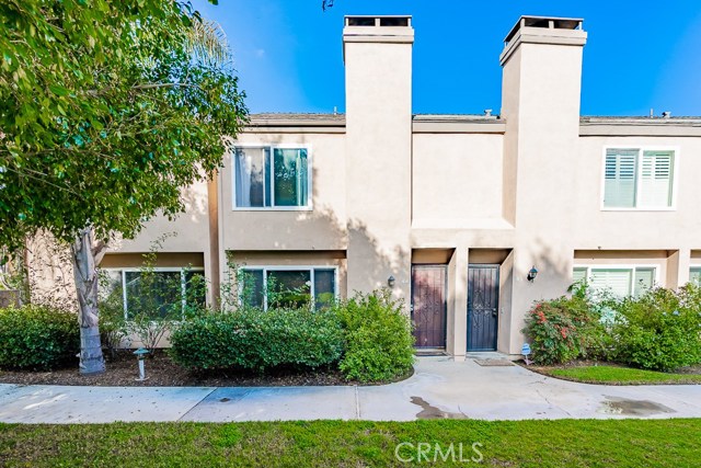 101 W Riverdale Ave #44, Orange, CA 92865