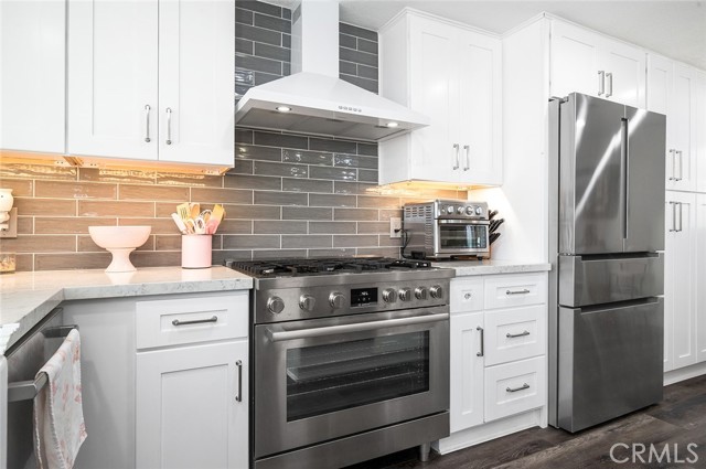 1092 Deborah Street, Upland CA: https://media.crmls.org/medias/a78caf89-0384-44ba-982b-ff4220eb838b.jpg