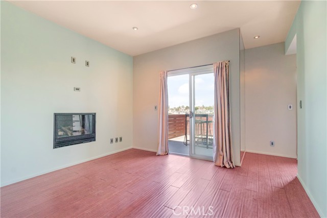 1419 Angelus Avenue, Los Angeles CA: https://media.crmls.org/medias/a78d9798-c1fe-48f0-b0c3-9fbbd870d275.jpg