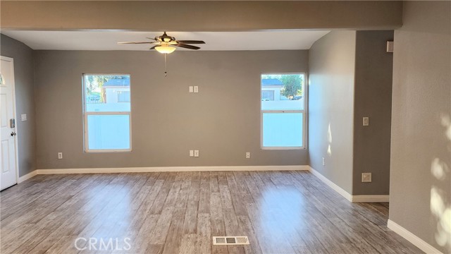 Detail Gallery Image 6 of 55 For 3070 Santo Tomas, Perris,  CA 92571 - 3 Beds | 2 Baths