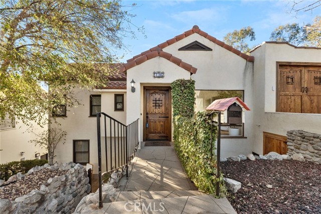 Detail Gallery Image 1 of 75 For 736 Luton Dr, Glendale,  CA 91206 - 3 Beds | 2 Baths